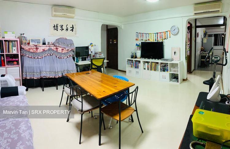 Hougang Avenue 7 thumbnail photo